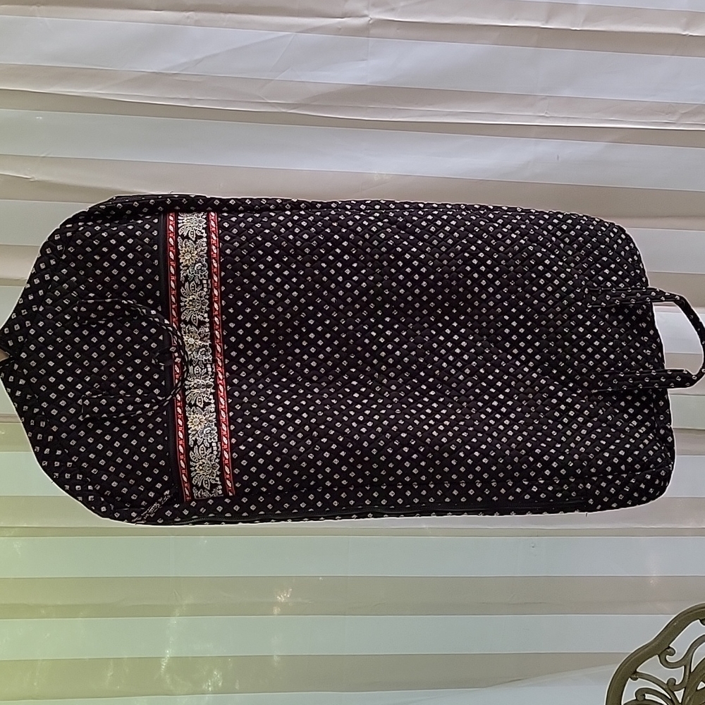 Vera Bradley Quilted Garment Bag Dress Luggage Suitcase Excellent Condition